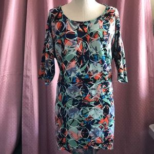 Woman’s Lularoe Irma Top XS Green Orange